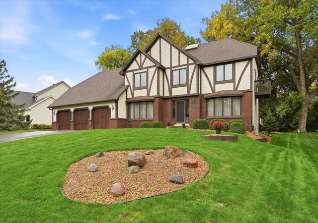 Photo 2 of Single family home for sale at 4710 Goldenrod Ln N, Minneapolis, MN 55442 | MLS# 7144371 | Listing updated on 2026-10-02