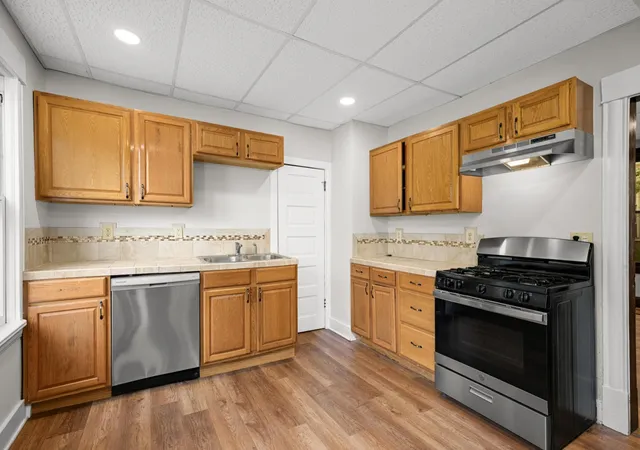 Photo 4 of Single family home for sale at 1118 24th Avenue N, Minneapolis, MN 55411 | MLS# 7144375 | Listing updated on 2026-09-18