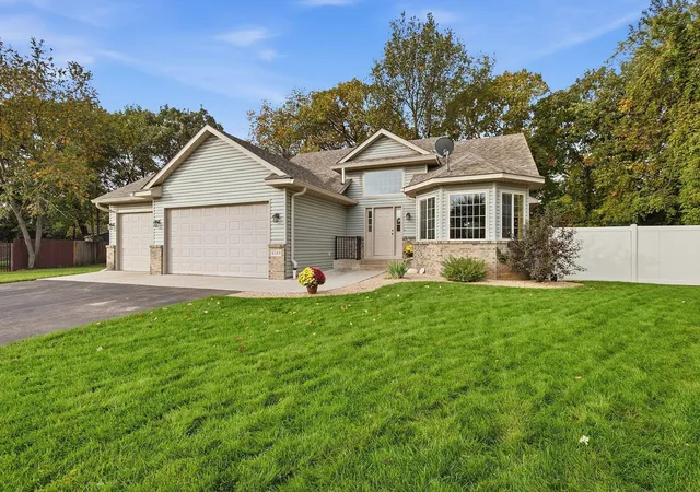 Photo 2 of Single family home for sale at 6149 384th Lane, North Branch, MN 55056 | MLS# 7144403 | Listing updated on 2026-10-08