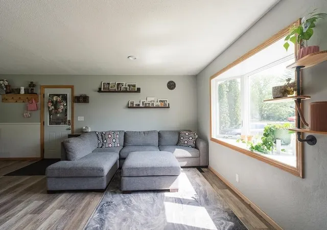 Photo 3 of Single family home for sale at 113 N Hawthorn St, Royalton, MN 56373 | MLS# 7144430 | Listing updated on 2026-09-17