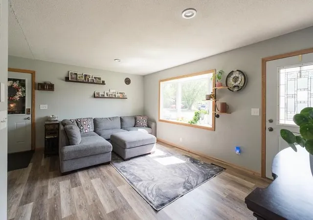 Photo 4 of Single family home for sale at 113 N Hawthorn St, Royalton, MN 56373 | MLS# 7144430 | Listing updated on 2026-09-17