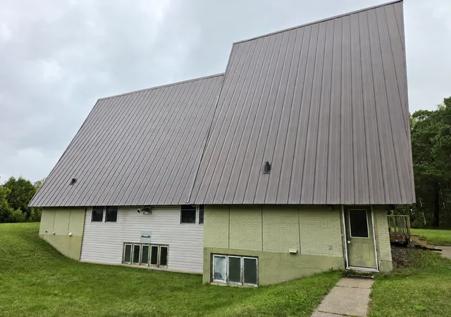 Photo 4 of Single family home for sale at 500 Coventry Rd, Hoyt Lakes, MN 55750 | MLS# 7144432 | Listing updated on 2026-09-19