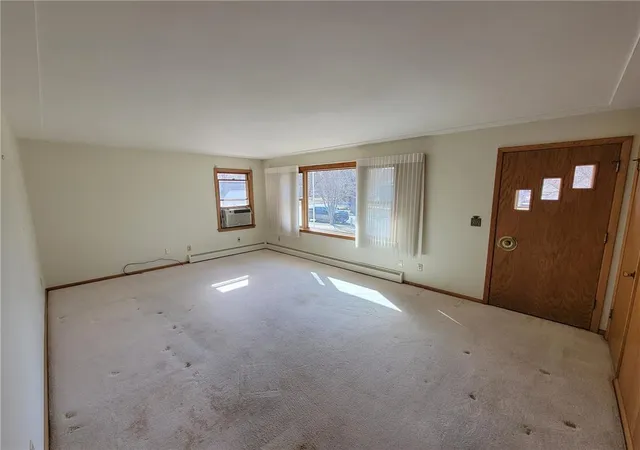 Photo 3 of Single family home for sale at 6516 Elm St, North Branch, MN 55056 | MLS# 7144483 | Listing updated on 2026-09-22
