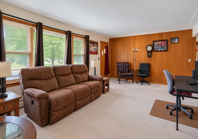 Photo 3 of Single family home for sale at 6516 Elm St, North Branch, MN 55056 | MLS# 7144483 | Listing updated on 2026-09-24