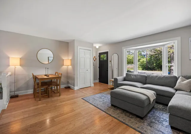 Photo 3 of Sale Pending at 3904 Brunswick Ave S, Minneapolis, MN 55416 | MLS# 7144491 | Listing updated on 2026-10-01