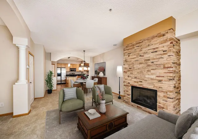 Listing Photo 5 - Condo for sale in building located at 111310 Vlg Rd, Chaska, MN 55318