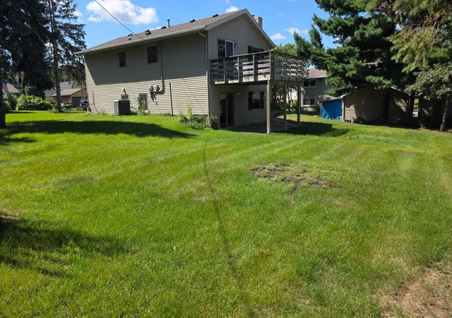 Photo 2 of Single family home for sale at 1727 30th Street Nw, Rochester, MN 55901 | MLS# 7144498 | Listing updated on 2026-09-18