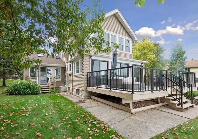 Photo 2 of Single family home for sale at 1620 Shadywood Rd, Wayzata, MN 55391 | MLS# 7144506 | Listing updated on 2026-10-06