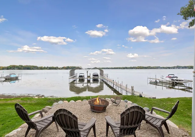 Photo 4 of Single family home for sale at 1620 Shadywood Rd, Wayzata, MN 55391 | MLS# 7144506 | Listing updated on 2026-10-06