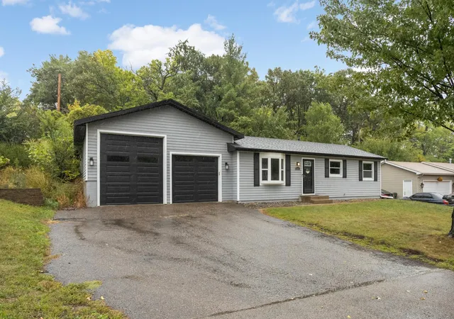 Photo 2 of Single family home for sale at 3937 77th Street E, Inver Grove Heights, MN 55076 | MLS# 7144511 | Listing updated on 2026-09-21