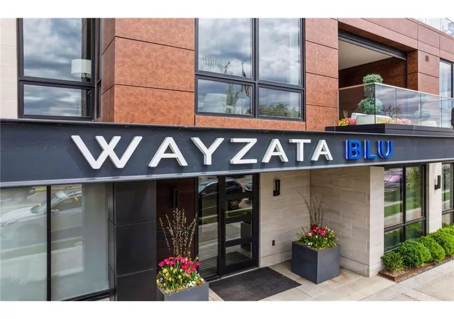 Photo 2 of Sale Pending at 275 Lake St E #302, Wayzata, MN 55391 | MLS# 7144520 | Listing updated on 2026-10-07