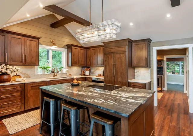 Photo 3 of Single family home for sale at 631 Front St, Hudson, WI 54016 | MLS# 7144527 | Listing updated on 2026-09-22