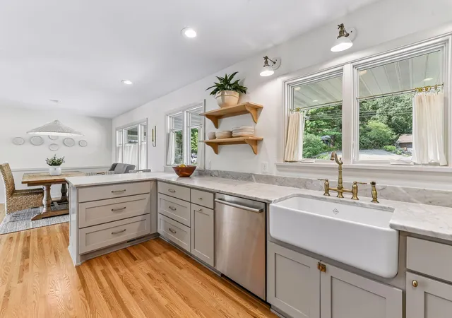 Photo 4 of Single family home for sale at 15803 Holdridge Rd E, Wayzata, MN 55391 | MLS# 7144549 | Listing updated on 2026-10-06