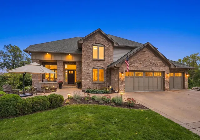 Photo 2 of Single family home for sale at 3143 Lafayette Ridge Rd, Wayzata, MN 55391 | MLS# 7144592 | Listing updated on 2026-09-22
