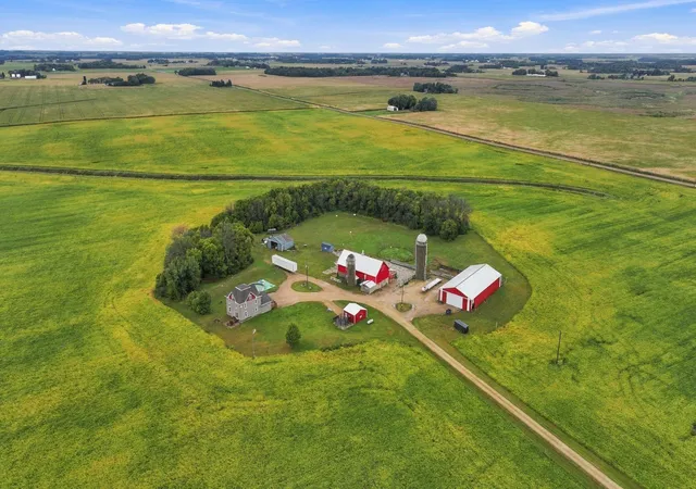 Photo 2 of Single family home for sale at 20202 425th Avenue, Arlington, MN 55307 | MLS# 7144632 | Listing updated on 2026-09-16