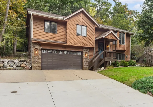 Photo 1 of Single family home for sale at 15469 Fish Point Rd SE, Prior Lake, MN 55372 | MLS# 7144643 | Listing updated on 2026-10-08