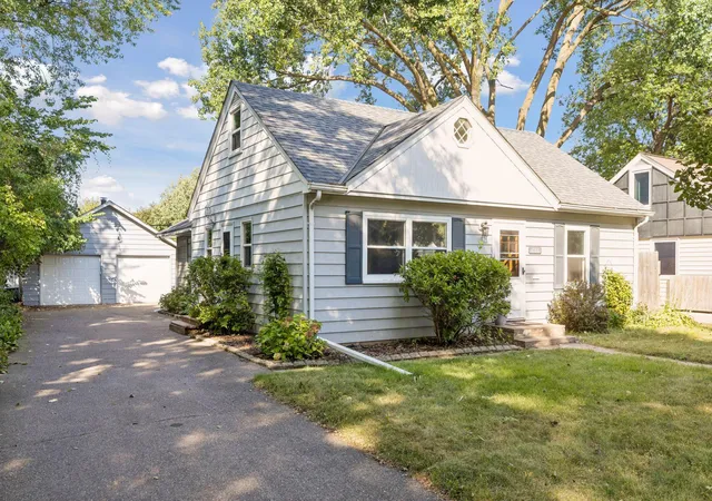 Photo 2 of Single family home for sale at 4756 Heights Dr, Minneapolis, MN 55421 | MLS# 7144658 | Listing updated on 2026-09-17
