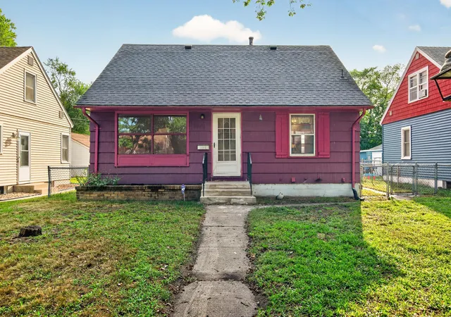 Photo 2 of Single family home for sale at 5242 James Ave N, Minneapolis, MN 55430 | MLS# 7144672 | Listing updated on 2026-09-17