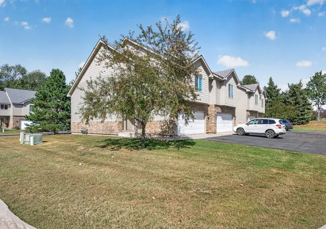 Photo 1 of Single family home for sale at 16065 Flagstaff Ave W, Rosemount, MN 55068 | MLS# 7144673 | Listing updated on 2026-09-25