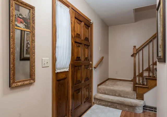 Photo 2 of Single family home for sale at 137 Marabou Dr, Mankato, MN 56001 | MLS# 7144713 | Listing updated on 2026-09-16
