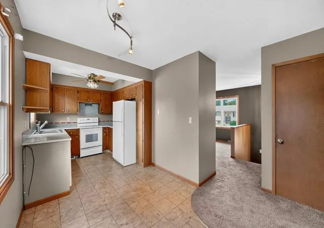 Photo 2 of Single family home for sale at 1620 9th Avenue Se, Rochester, MN 55904 | MLS# 7144733 | Listing updated on 2026-09-21