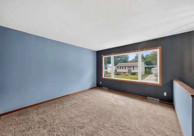 Photo 4 of Single family home for sale at 1620 9th Avenue SE, Rochester, MN 55904 | MLS# 7144733 | Listing updated on 2026-09-21
