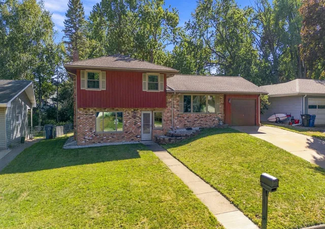 Photo 1 of Single family home for sale at 1531 15th Street NW, Saint Paul, MN 55112 | MLS# 7144735 | Listing updated on 2026-09-18