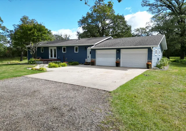 Photo 1 of Single family home for sale at 21779 Us Hwy 59, Detroit Lakes, MN 56501 | MLS# 7144740 | Listing updated on 2026-10-05