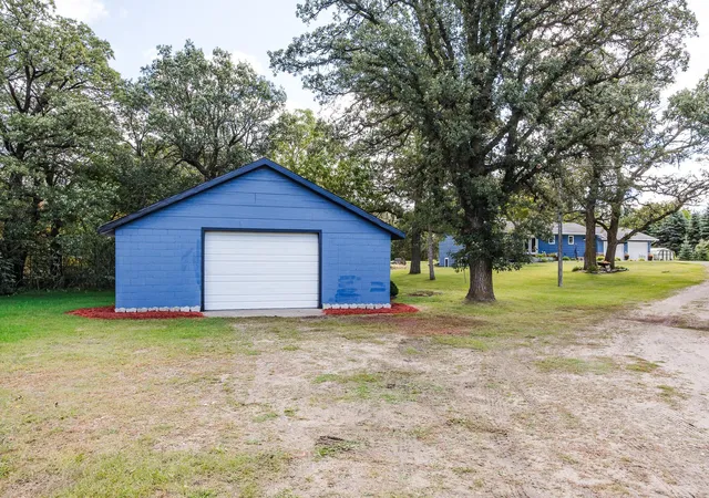 Photo 3 of Single family home for sale at 21779 Us Hwy 59, Detroit Lakes, MN 56501 | MLS# 7144740 | Listing updated on 2026-10-05