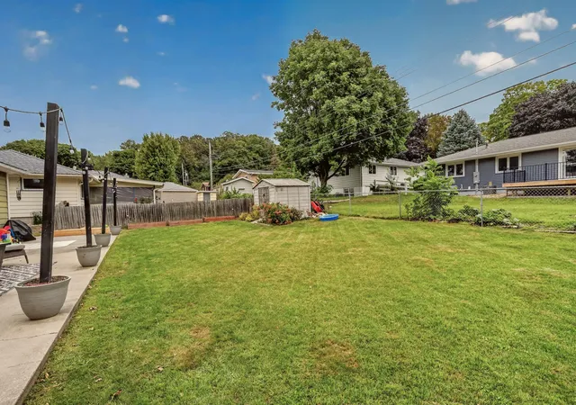 Photo 4 of Single family home for sale at 1426 13th Avenue NE, Rochester, MN 55906 | MLS# 7144743 | Listing updated on 2026-09-18
