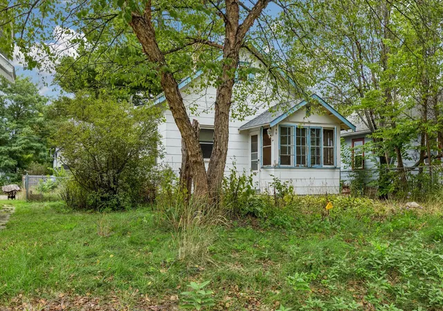 Photo 2 of Single family home for sale at 3740 22nd Avenue S, Minneapolis, MN 55407 | MLS# 7144749 | Listing updated on 2026-10-08
