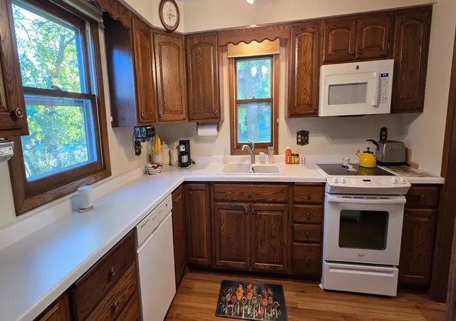 Photo 3 of Single family home for sale at 1121 9th Avenue, International Falls, MN 56649 | MLS# 7144787 | Listing updated on 2026-09-16