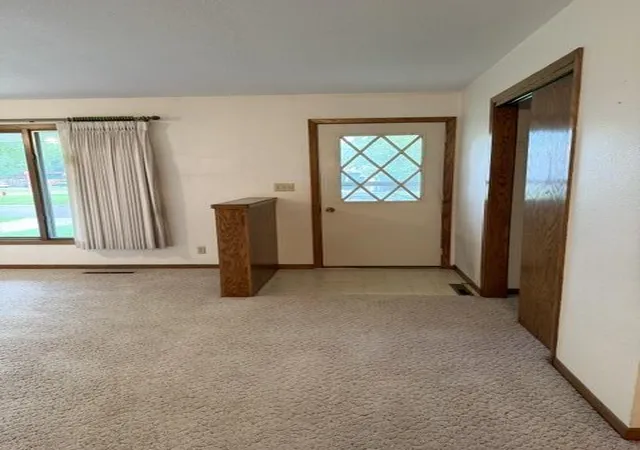 Photo 2 of Single family home for sale at 1421 12th Street, Windom, MN 56101 | MLS# 7144798 | Listing updated on 2026-09-16