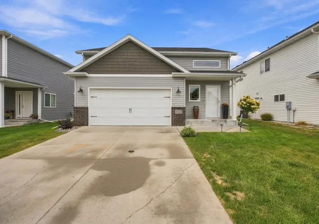 Photo 1 of Single family home for sale at 4541 13th Street S, Moorhead, MN 56560 | MLS# 7144830 | Listing updated on 2026-09-20