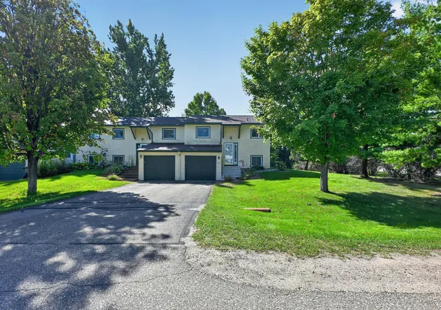 Photo 1 of Single family home for sale at 1024 Bridgeport Ln Nw, Alexandria, MN 56308 | MLS# 7144835 | Listing updated on 2026-10-01