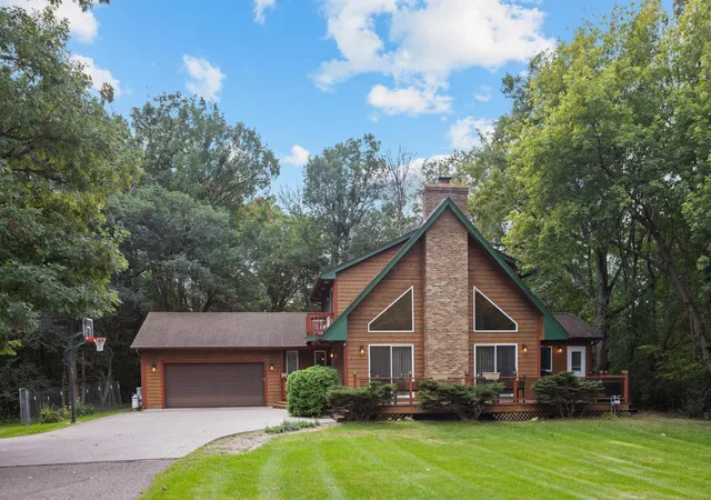 Photo 1 of Single family home for sale at 11172 198th Avenue Nw, Elk River, MN 55330 | MLS# 7144856 | Listing updated on 2026-10-09