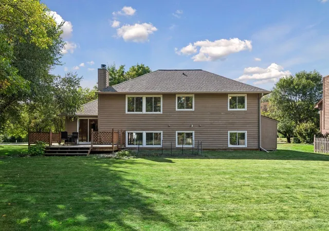 Photo 2 of Single family home for sale at 4160 Polaris Ln N, Minneapolis, MN 55446 | MLS# 7144872 | Listing updated on 2026-09-18