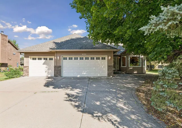 Photo 3 of Single family home for sale at 4160 Polaris Ln N, Minneapolis, MN 55446 | MLS# 7144872 | Listing updated on 2026-09-18