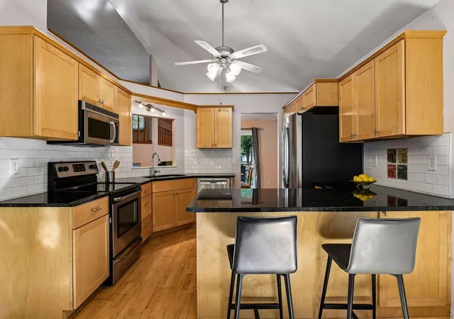 Photo 4 of Single family home for sale at 4160 Polaris Ln N, Minneapolis, MN 55446 | MLS# 7144872 | Listing updated on 2026-09-18