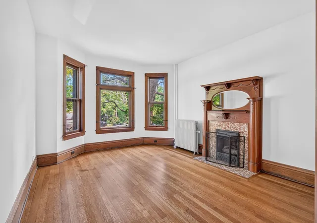 Photo 3 of Condo for sale at 434 Laurel Ave #2E, Saint Paul, MN 55102 | MLS# 7144881 | Listing updated on 2026-09-25
