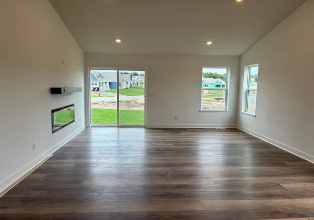 Photo 3 of Single family home for sale at 10919 Hemingway Ave S, Cottage Grove, MN 55016 | MLS# 7144895 | Listing updated on 2026-09-21