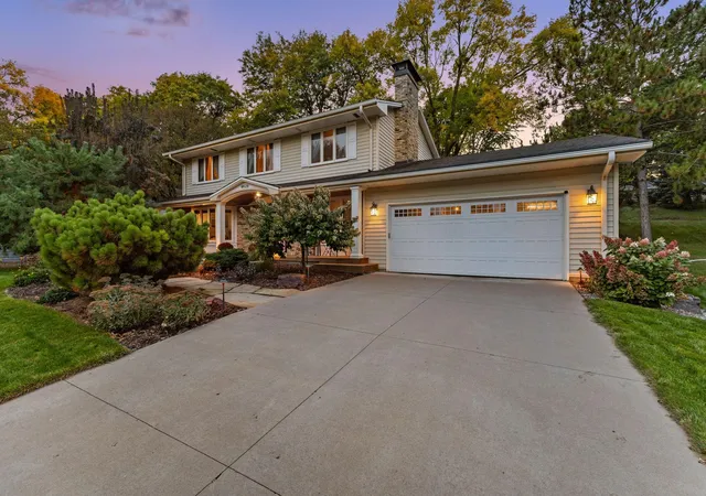 Photo 3 of Single family home for sale at 6620 Hillside Ln, Minneapolis, MN 55439 | MLS# 7144903 | Listing updated on 2026-10-19