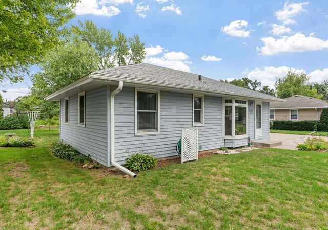 Photo 2 of Single family home for sale at 11561 Kumquat St Nw, Minneapolis, MN 55448 | MLS# 7144964 | Listing updated on 2026-10-08
