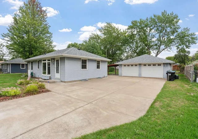 Photo 3 of Single family home for sale at 11561 Kumquat St Nw, Minneapolis, MN 55448 | MLS# 7144964 | Listing updated on 2026-10-08