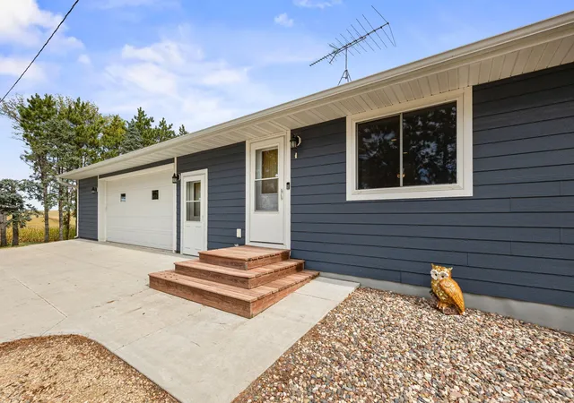 Photo 3 of Sale Pending at 14347 380th Street, Montgomery, MN 56069 | MLS# 7144987 | Listing updated on 2026-09-28