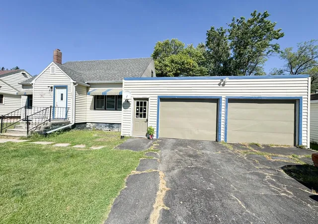Photo 3 of Single family home for sale at 207 E Duroe St, Jeffers, MN 56145 | MLS# 7144990 | Listing updated on 2026-09-21