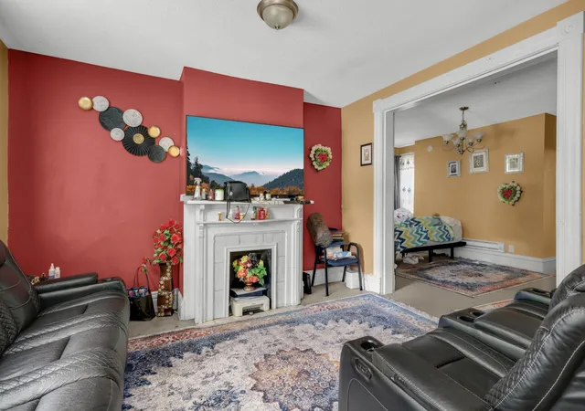 Photo 3 of Single family home for sale at 735 Wilson Ave, Saint Paul, MN 55106 | MLS# 7144994 | Listing updated on 2026-09-23