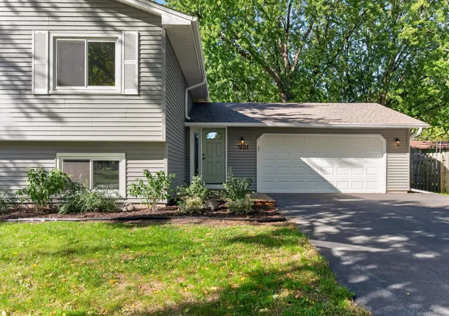 Photo 2 of Single family home for sale at 7401 James Ave N, Minneapolis, MN 55444 | MLS# 7145015 | Listing updated on 2026-10-09