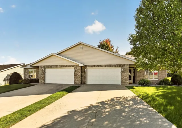 Photo 2 of Single family home for sale at 412 3rd Avenue Nw, Byron, MN 55920 | MLS# 7145020 | Listing updated on 2026-09-29