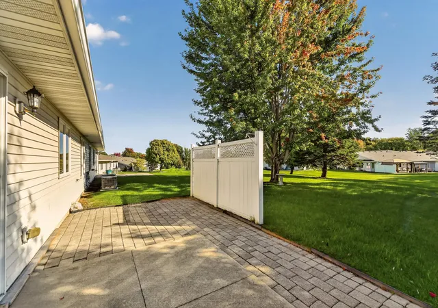 Photo 3 of Single family home for sale at 412 3rd Avenue NW, Byron, MN 55920 | MLS# 7145020 | Listing updated on 2026-09-29